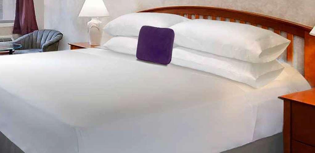 Knights Inn & Suites Dublin Room photo
