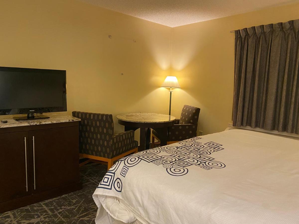 Knights Inn & Suites Dublin Exterior photo